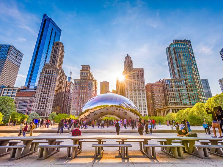 Exploring Chicago: Top Attractions and Activities